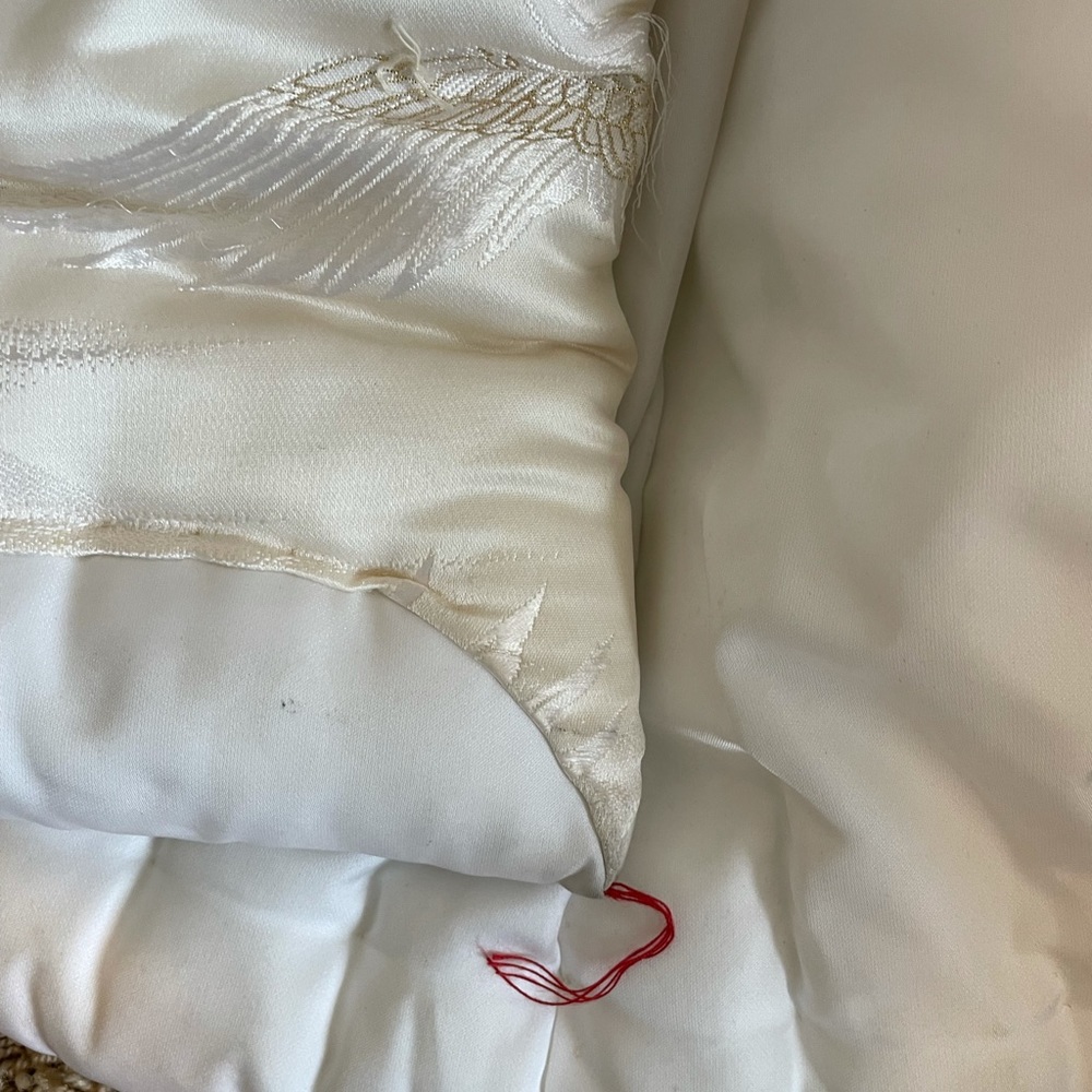 Vintage Japanese Wedding Kimono - Picture 6 of 9